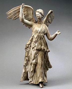 Νίκη, πήλινο αγαλματίδιο, Μύρινα, 178-150 π.Χ.